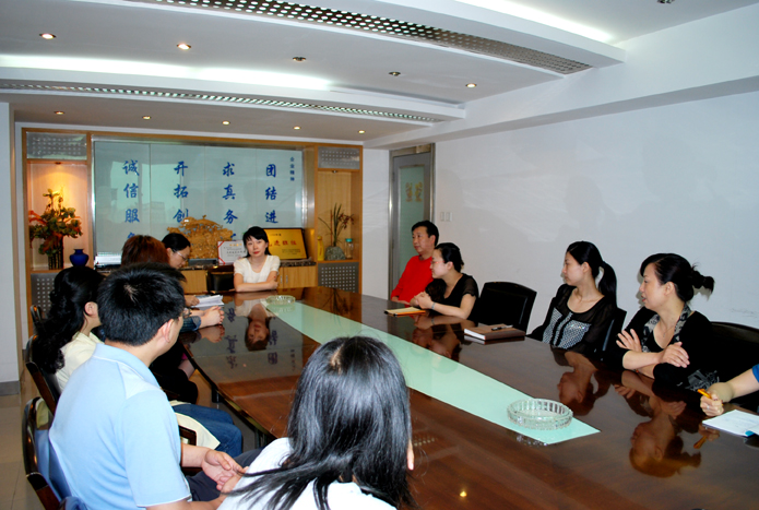 東信醫藥先進班組及個人分獲江岸區政府表彰