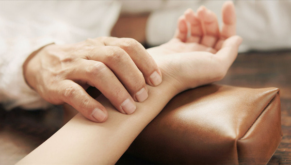 互聯網+中醫成發展新方向 中醫藥企業率先布局