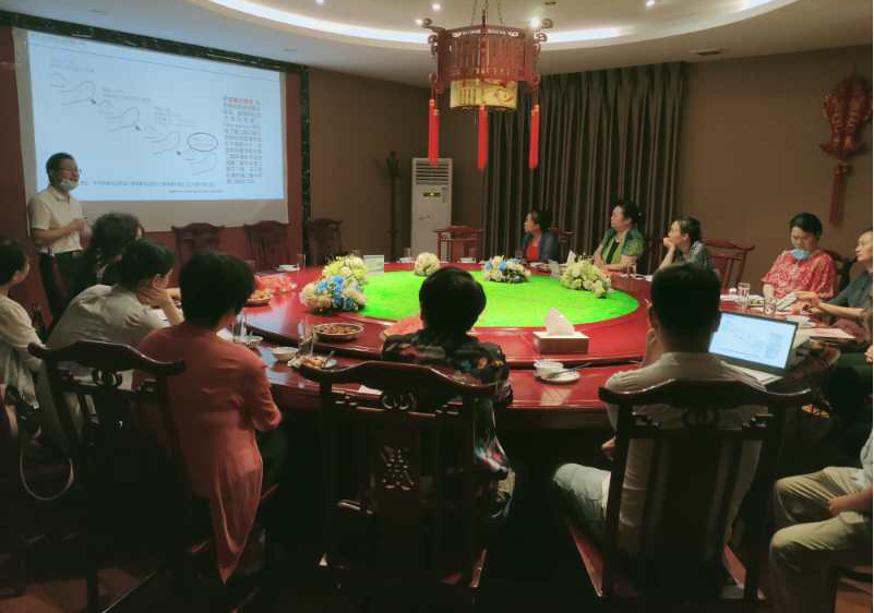 河南省兩市醫(yī)院開(kāi)展婦產(chǎn)科院外圓桌會(huì)